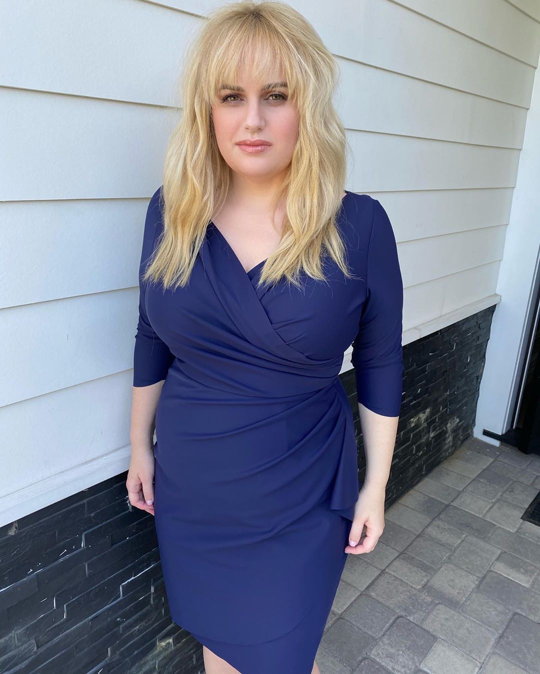 rebel-wilson-year-of-health-weight-loss-update-navy-dress