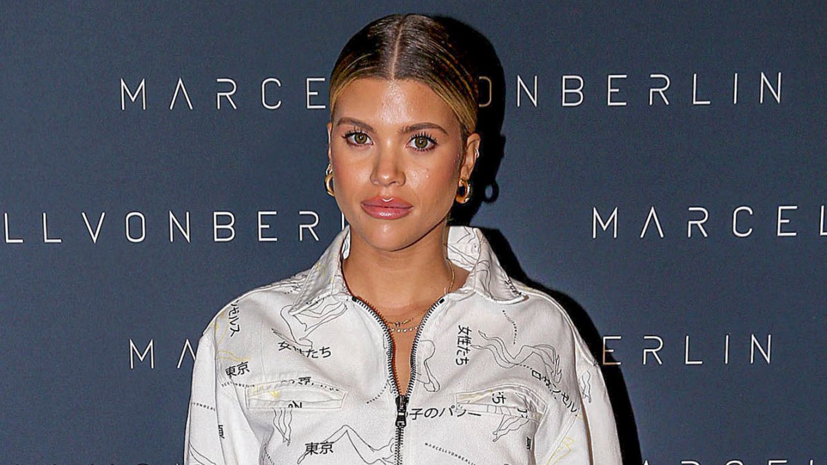 sofia-richie-family-birthday-dinner