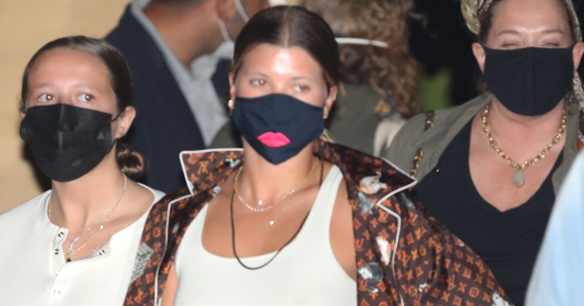 Sofia Richie Rocks Louis Vuitton Pajama Top During Dinner With Friends