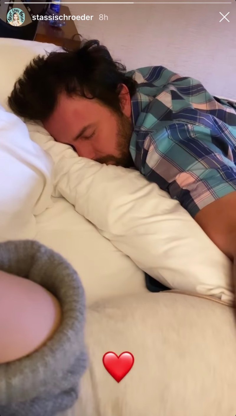 stassi schroeder baby bump