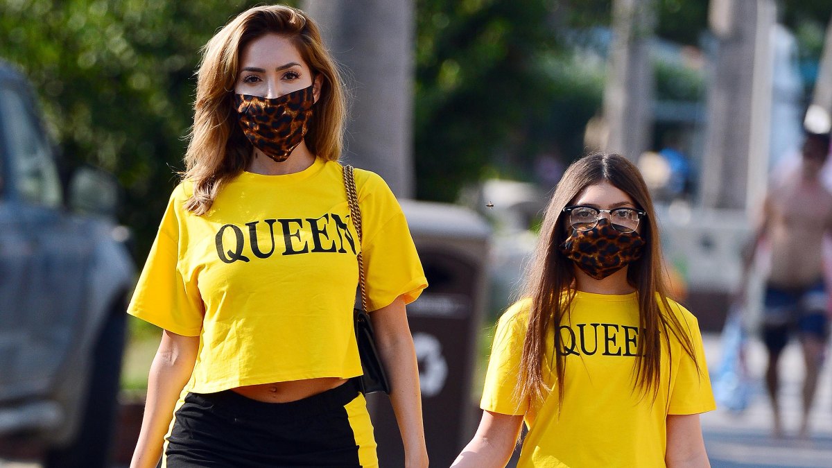 Farrah Abraham and Sophia Abraham Wear Matching Outfits During a Visit to Catalina Island