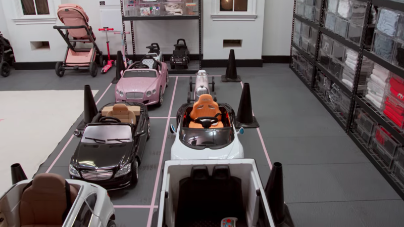 hloe Kardashian on 'The Home Edit': Garage Makeover Photos 4