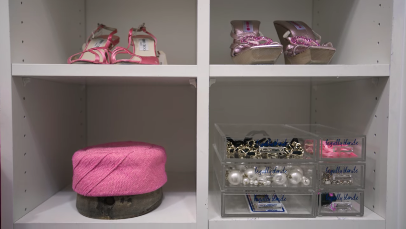 Reese Witherspoon's Closet Makeover on 'The Home Edit': Photos 12