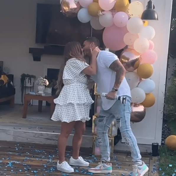brittany cartwright baby bump