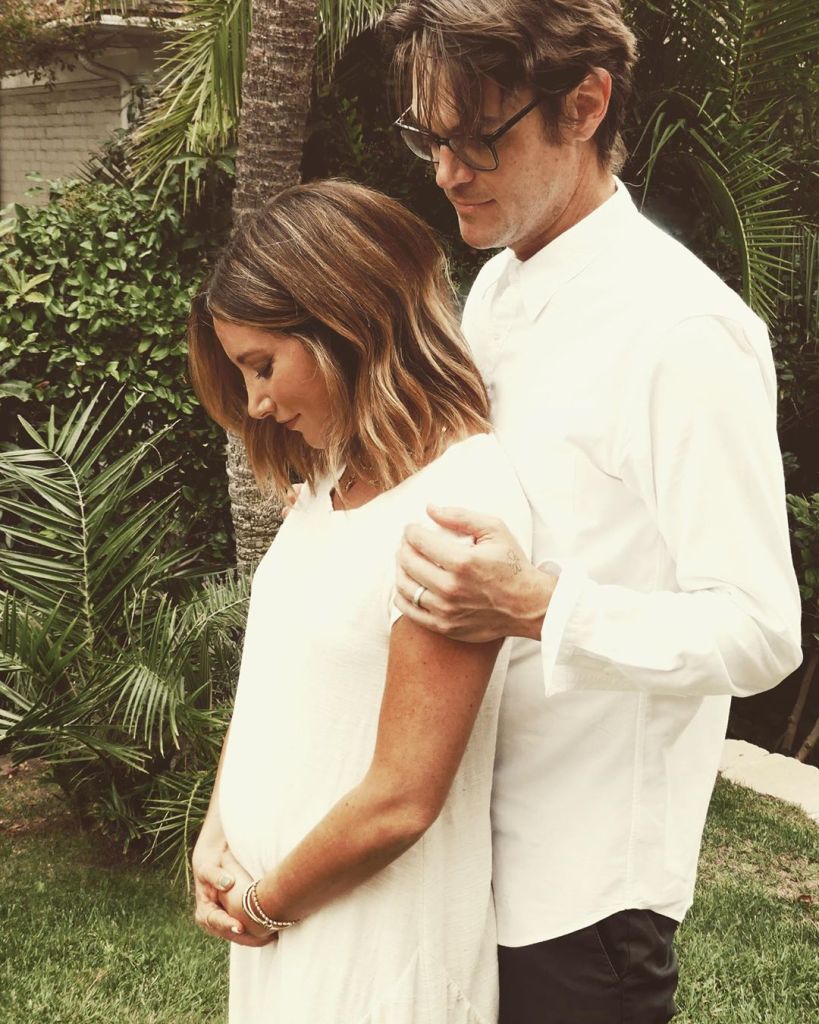 Ashley Tisdale Pregnant Expecting First Child With Husband Christopher French