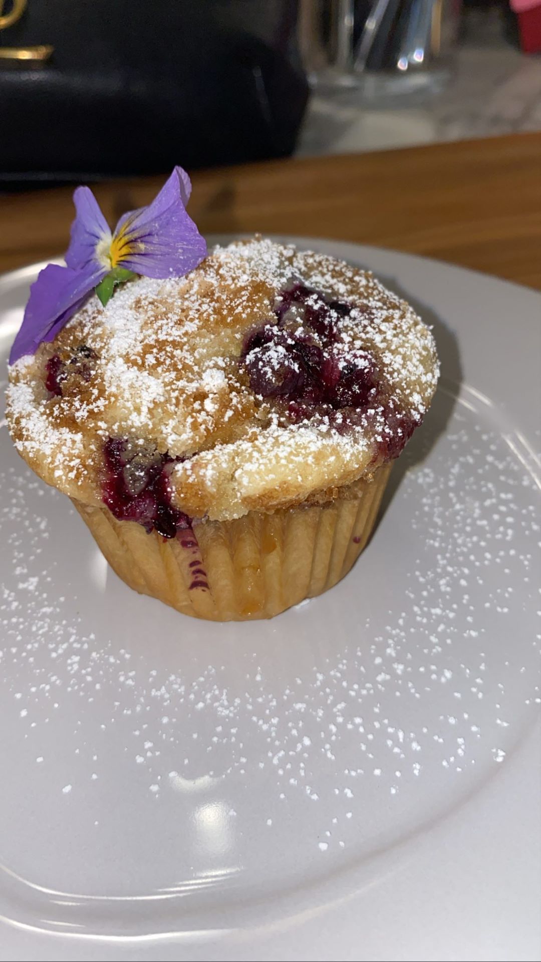 kylie-jenner-diet-food-muffin