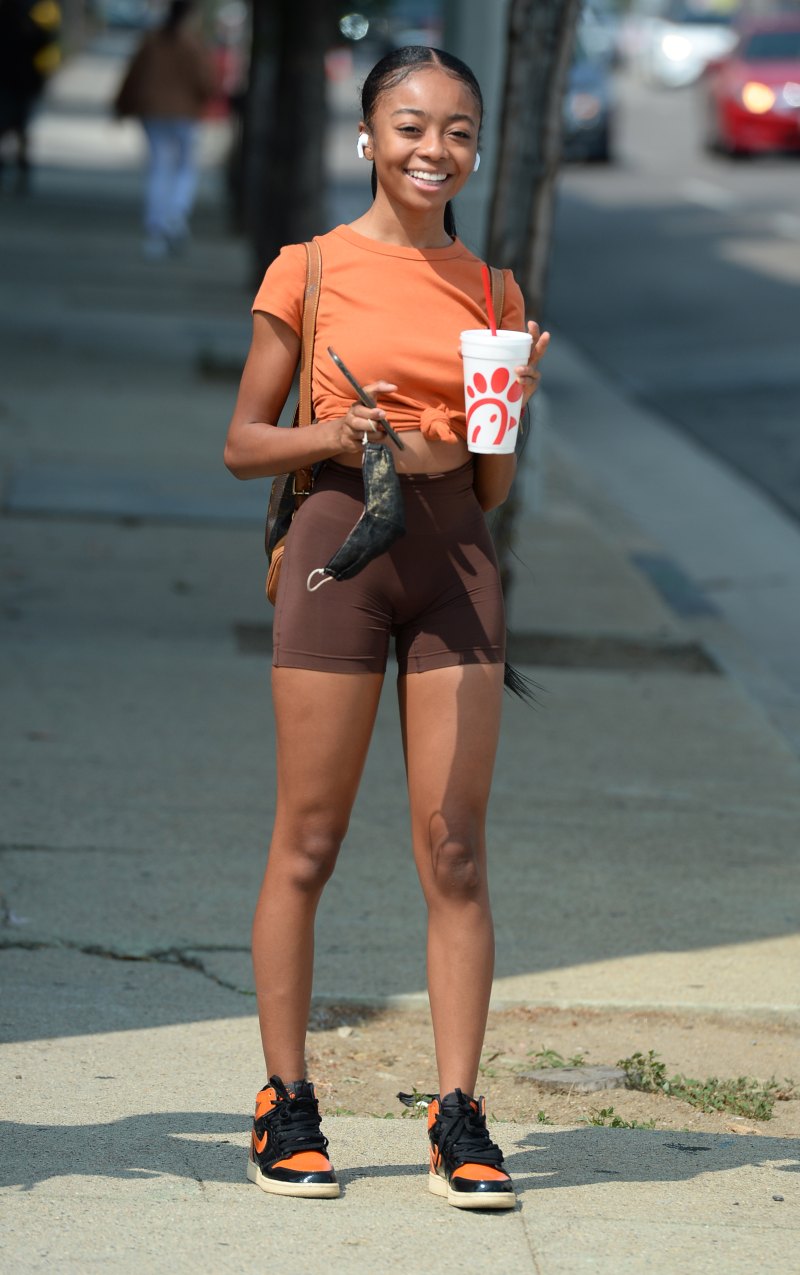 'Dancing with'DWTS' Cast at the Studio After Competitive 1st Week: Skai Jackson