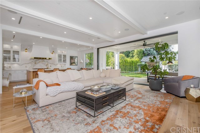 tati-westbrook-sherman-oaks-la-home-for-sale-tour-photos
