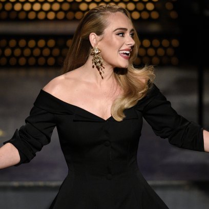 Adele SNL Recap, See Her Looks