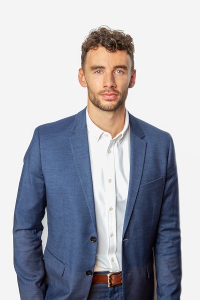 Clare Crawley's 'Bachelorette' Contestant Brendan Morais Is a Family Man — Get to Know Him!