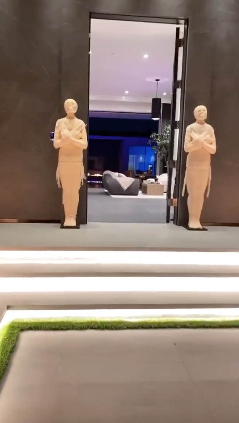 Kylie Jenner's Halloween Decorations