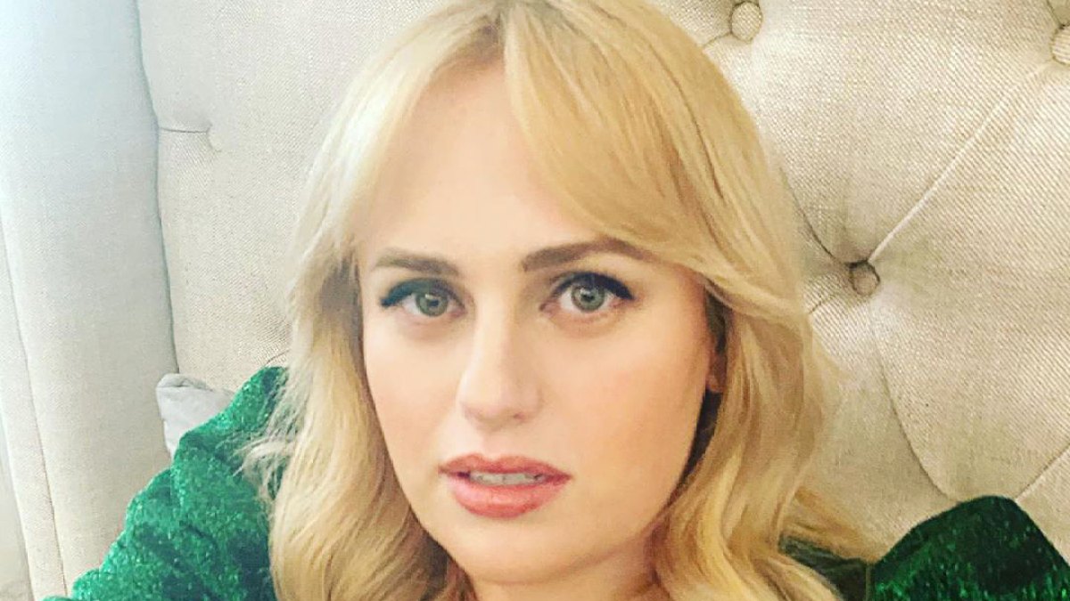 Rebel Wilson Shows Off Her Slim Legs Amid Weight Loss in Pantsless Hero Halloween Costume