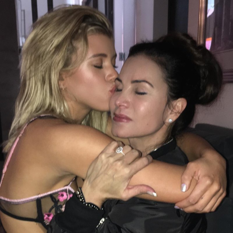 Sofia Richie Sweetest Photos With Mom Diane Alexander