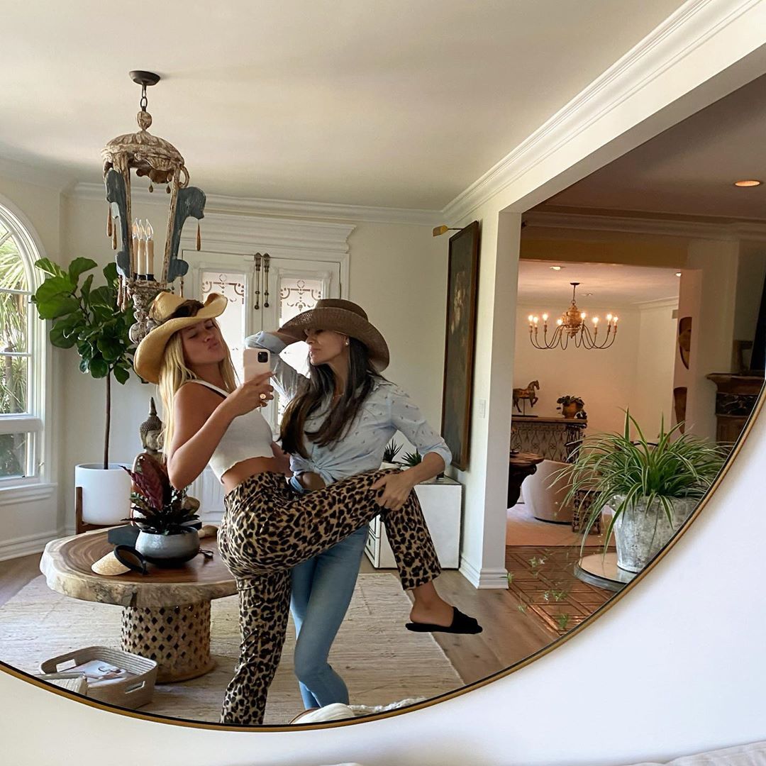 Sofia Richie Sweetest Photos With Mom Diane Alexander