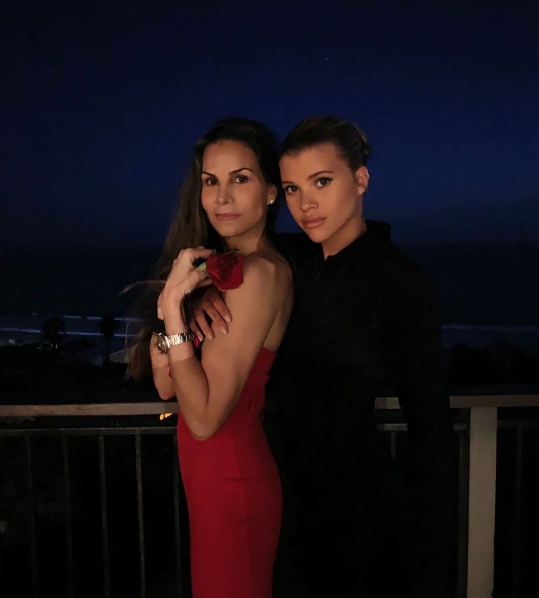 Sofia Richie And Mom Diane Alexander See Their Sweetest Photos