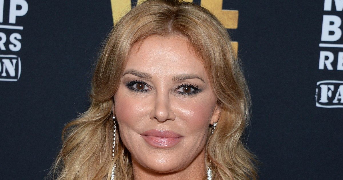 Brandi Glanville posts NSFW nude pic, says she was 