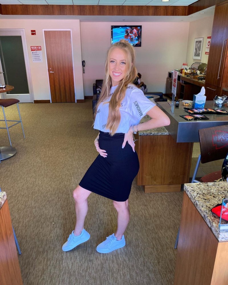 brittany matthews baby bump