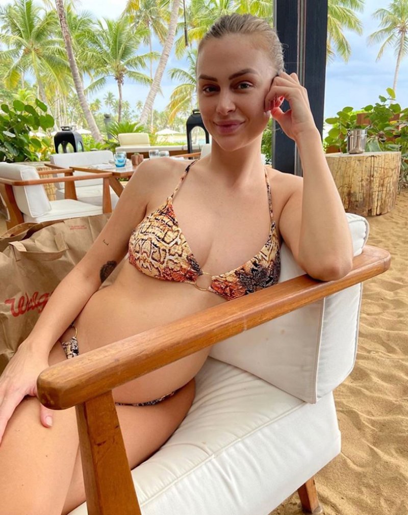 lala-kent-baby-bump-pregnant-2