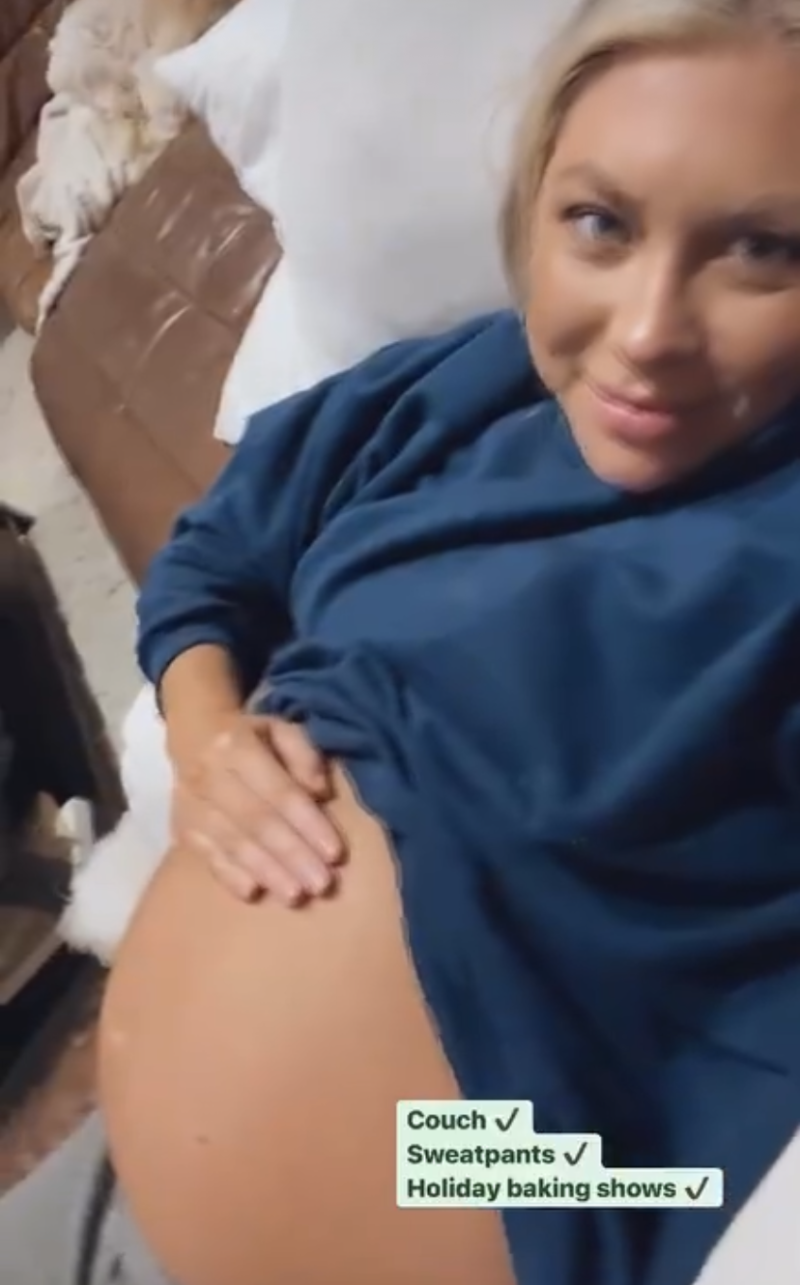 stassi schroeder pregnant baby bump