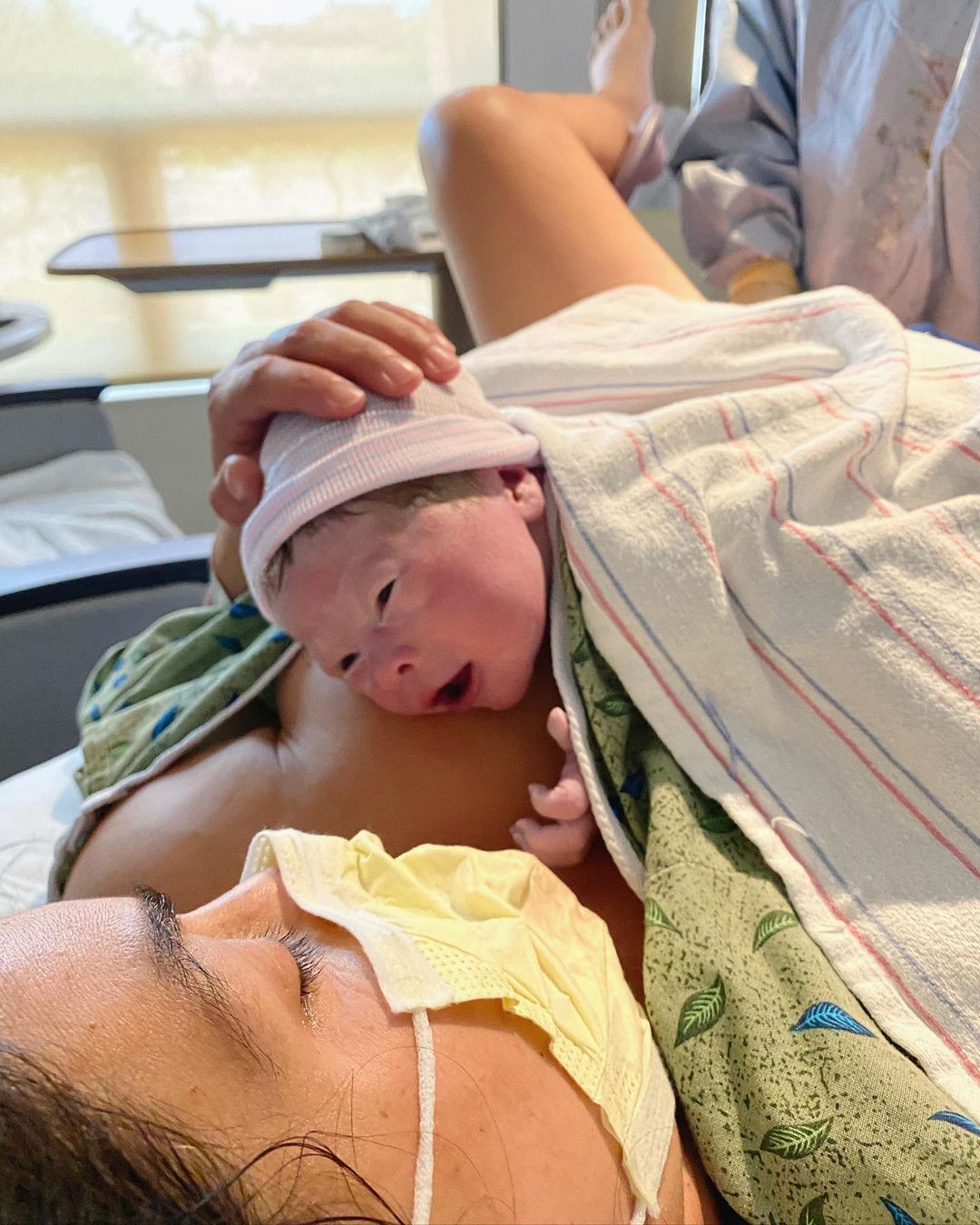 nikki-bella-gives-birth-matteo-artem-chigvintsev-rare-delivery-photos