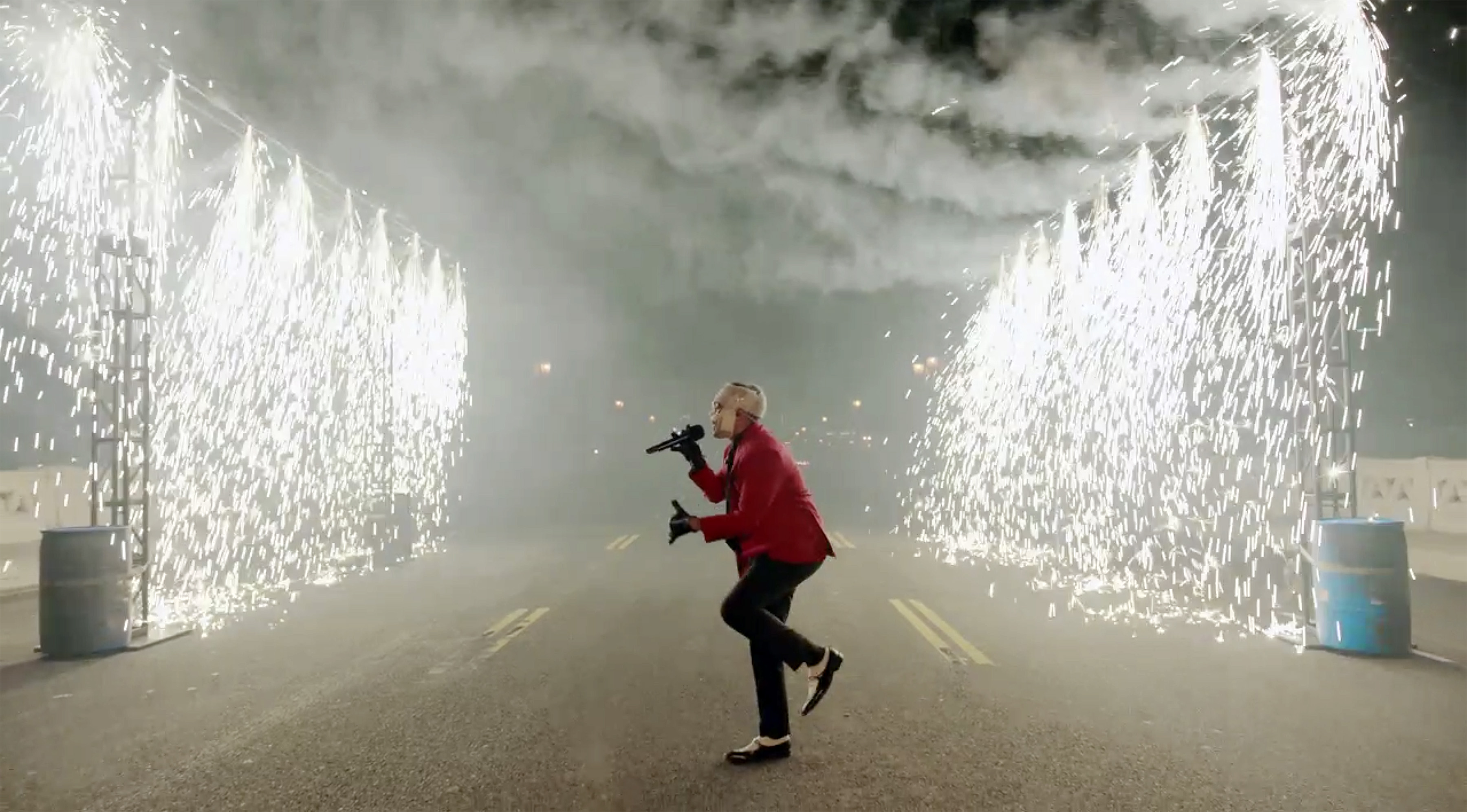 Must-See Moments From the 2020 American Music Awards 3