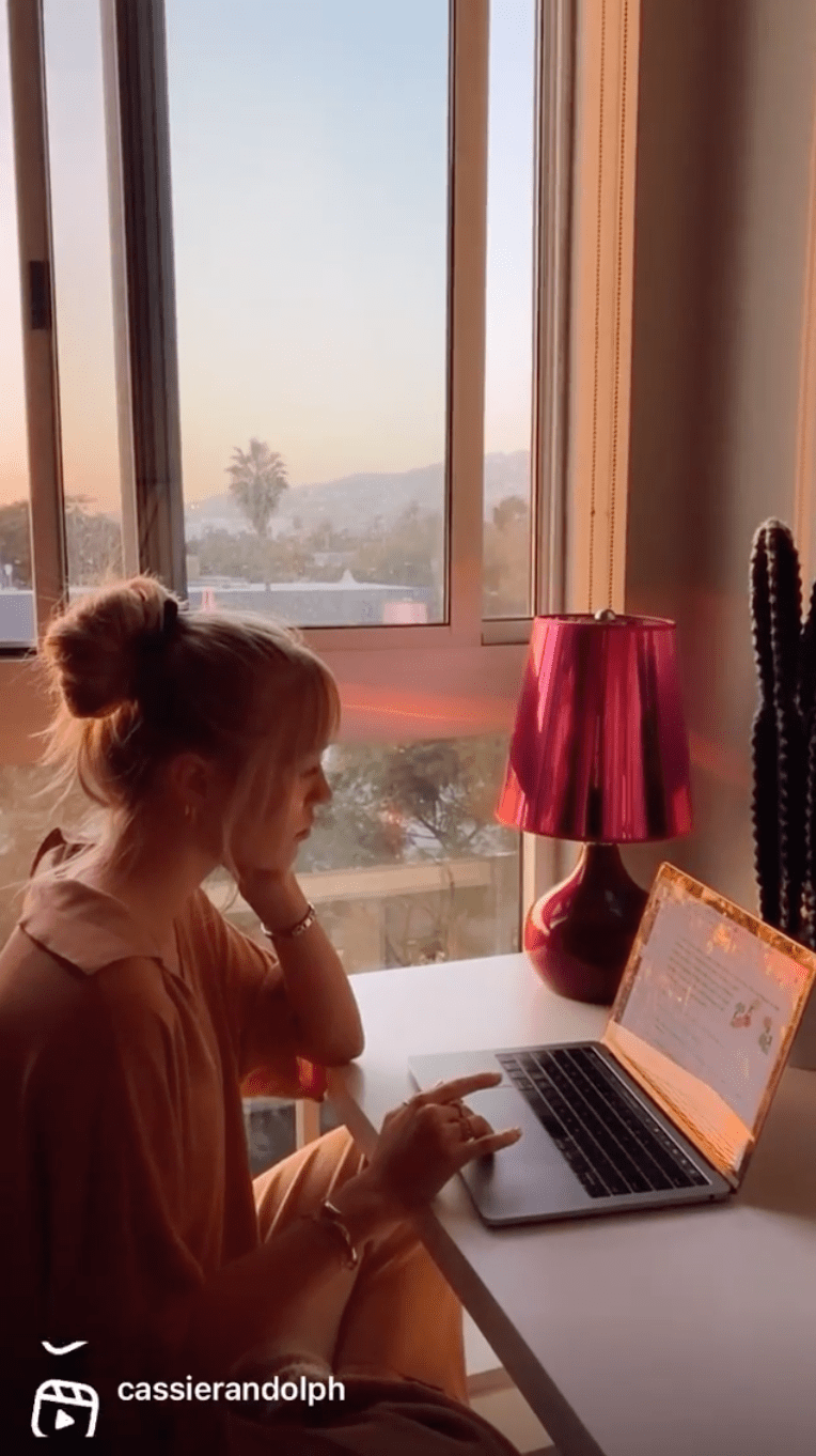 Cassie Randolph House Tour: 'Bachelor' Star's L.A. Apartment 10