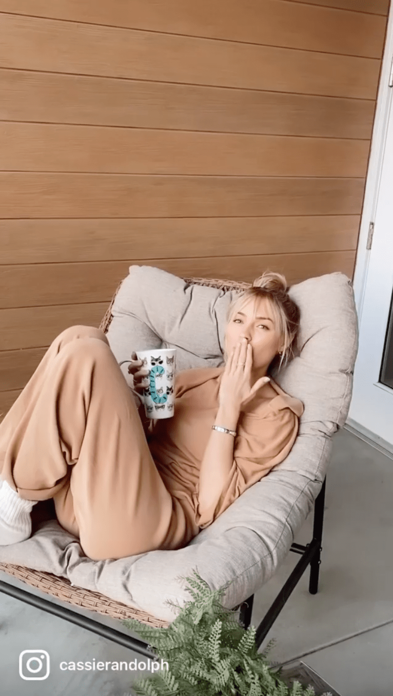 Cassie Randolph House Tour: 'Bachelor' Star's L.A. Apartment 14