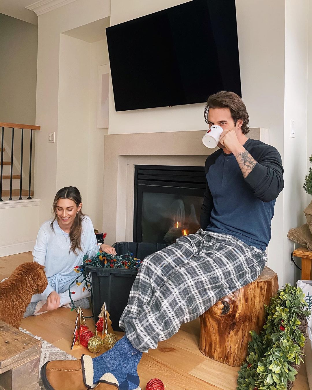 Christmas Decoration Ideas From Bachelor Nation: Home Photos Kevin Wendt Astrid Loch