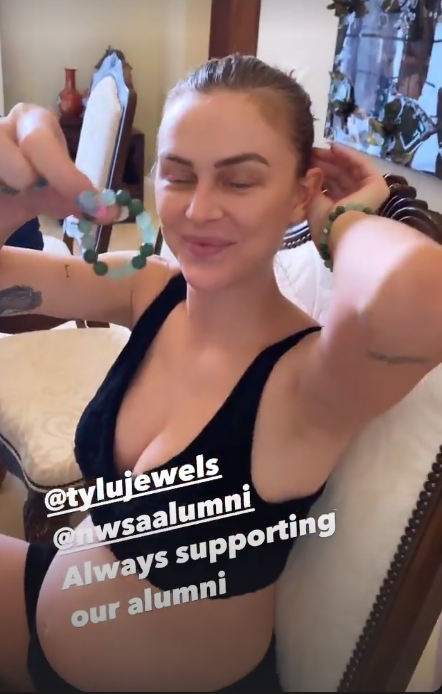 lala kent baby bump