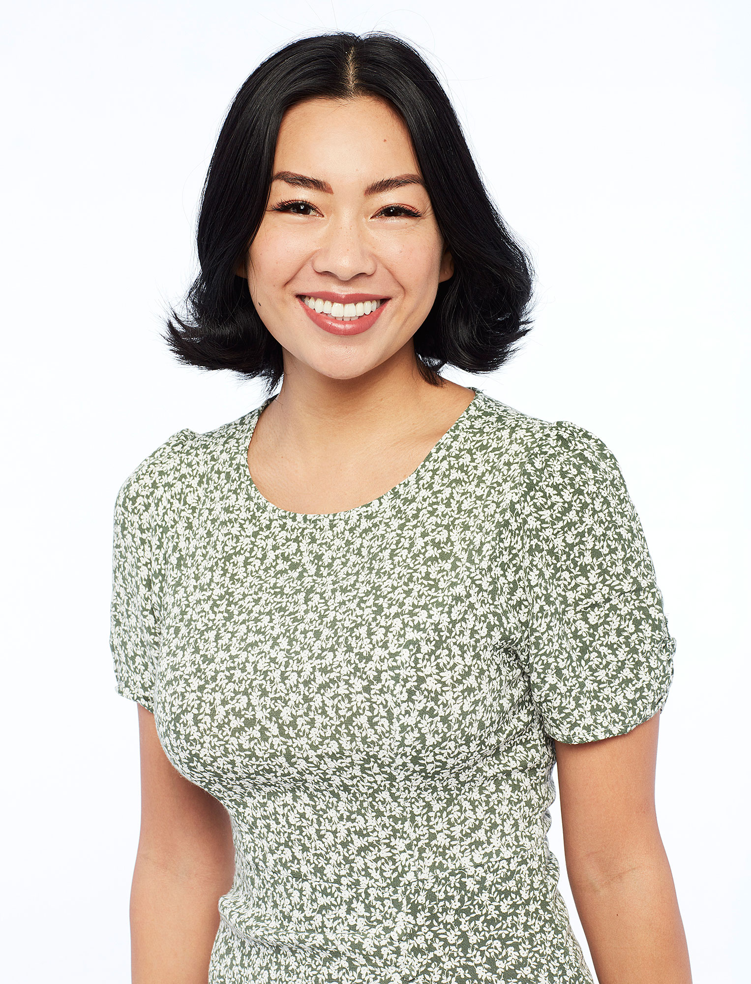 KIM Meet the 5 New Women Entering The Bachelor