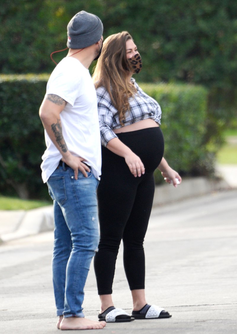 brittany-cartwright-baby-bump-lala-kent-hang-out