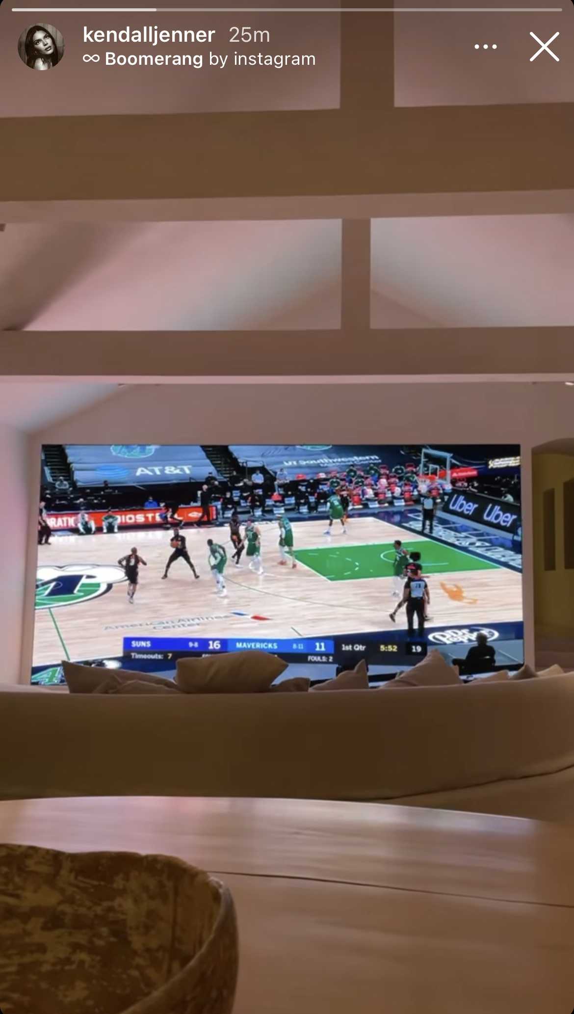 kendall-jenner-supports-devin-booker-basketball-game-at-home-ig