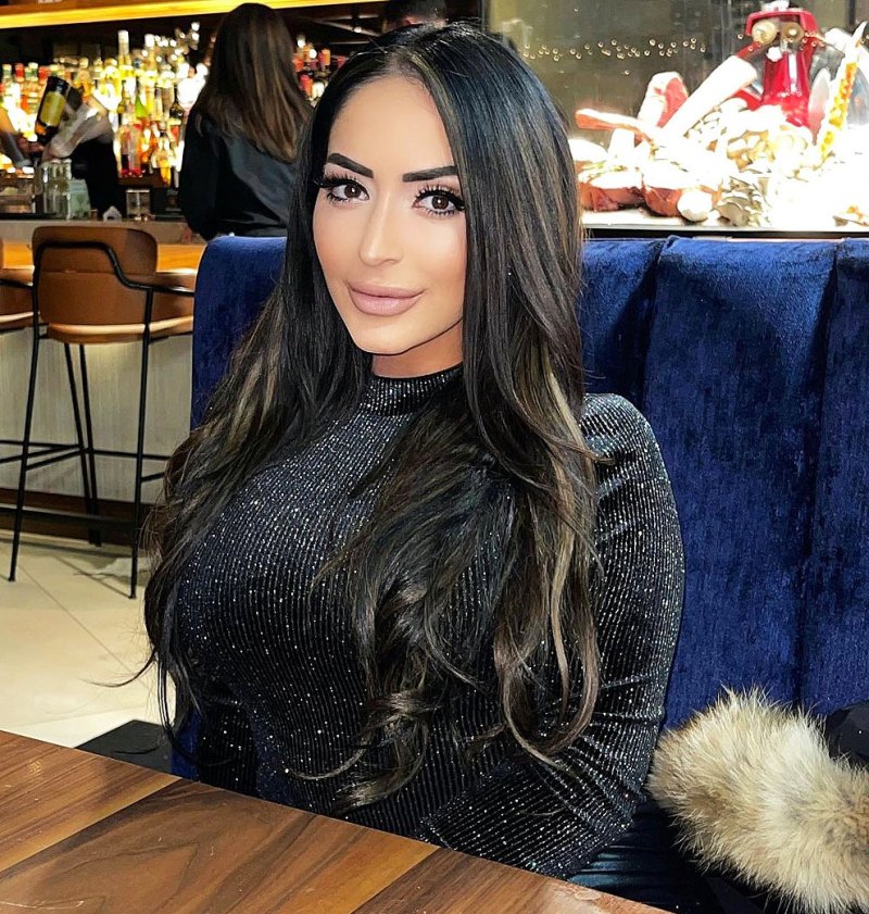 2021 Jersey Shore Angelina Pivarnick Plastic Surgery Transformation Through the Years