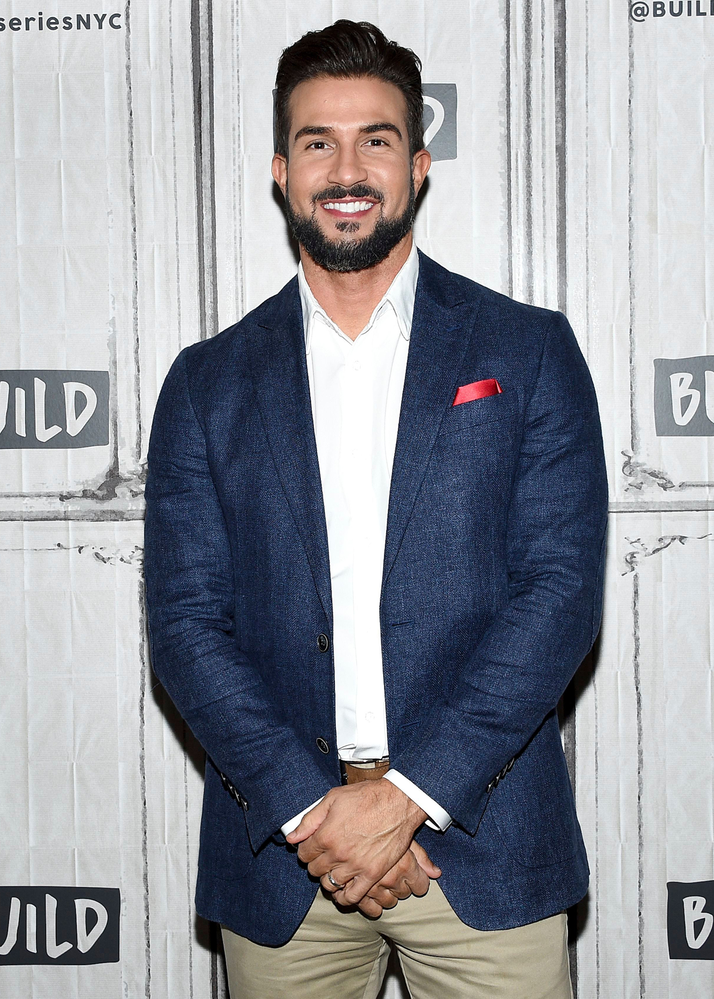 Bachelor Nation Supports Rachel Lindsay After She Deactivates Instagram Amid Bullying