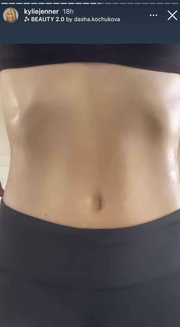 Kylie Jenner Flaunts Her Toned Tummy and Cleavage After a Hard Workout