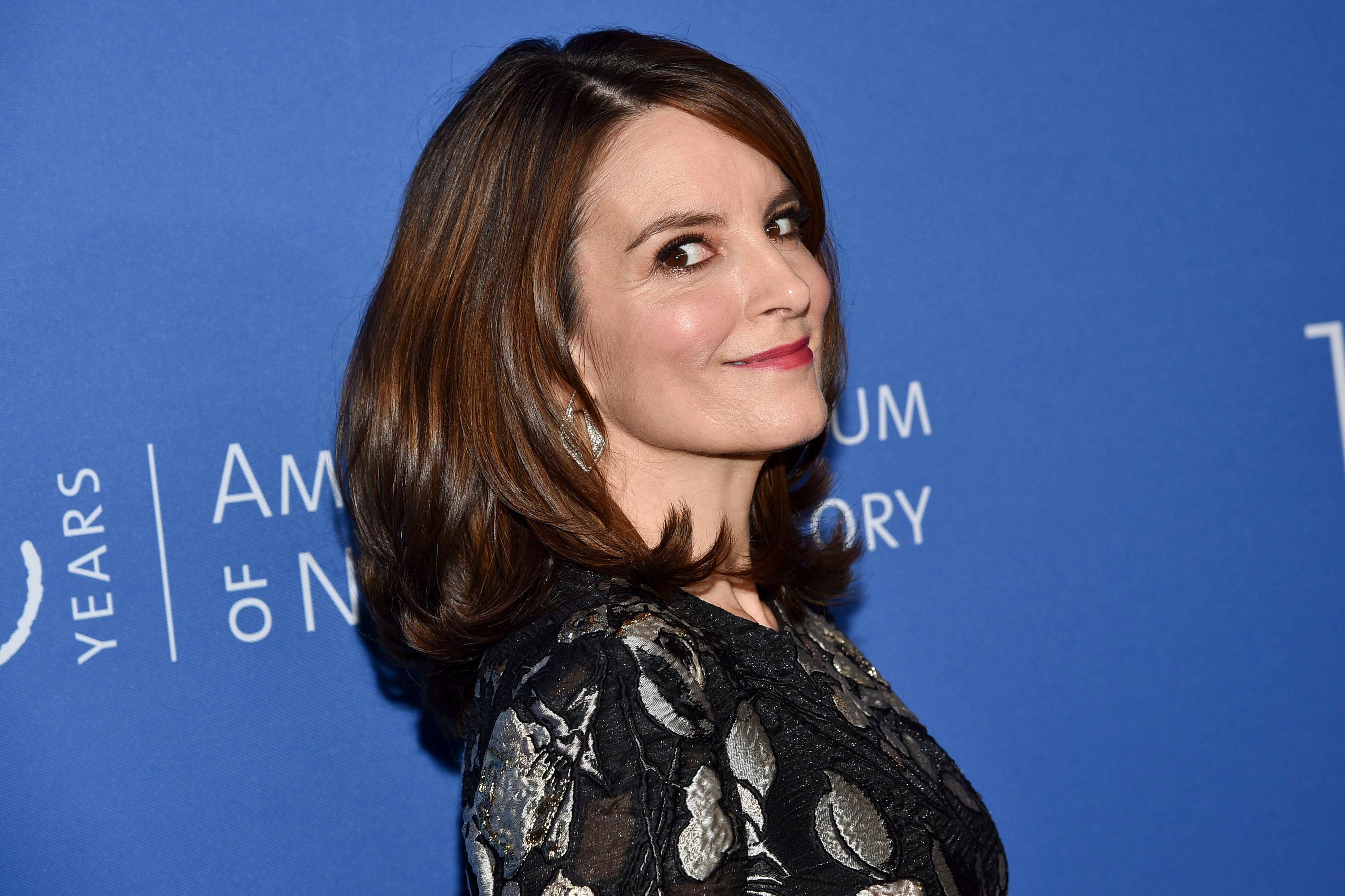 3500px x 2332px - Tina Fey's Net Worth: How the Actress and Comedian Makes Money