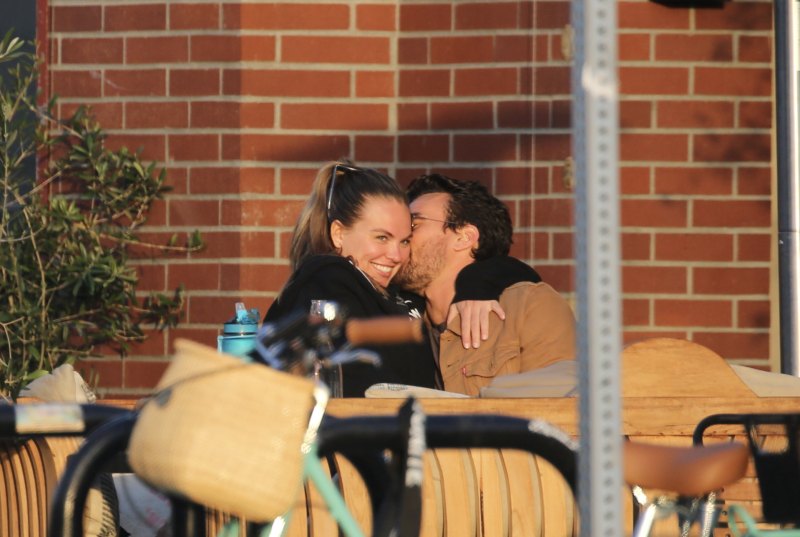 Hannah Brown and Boyfriend Adam Woolard's Cutest Photos 4