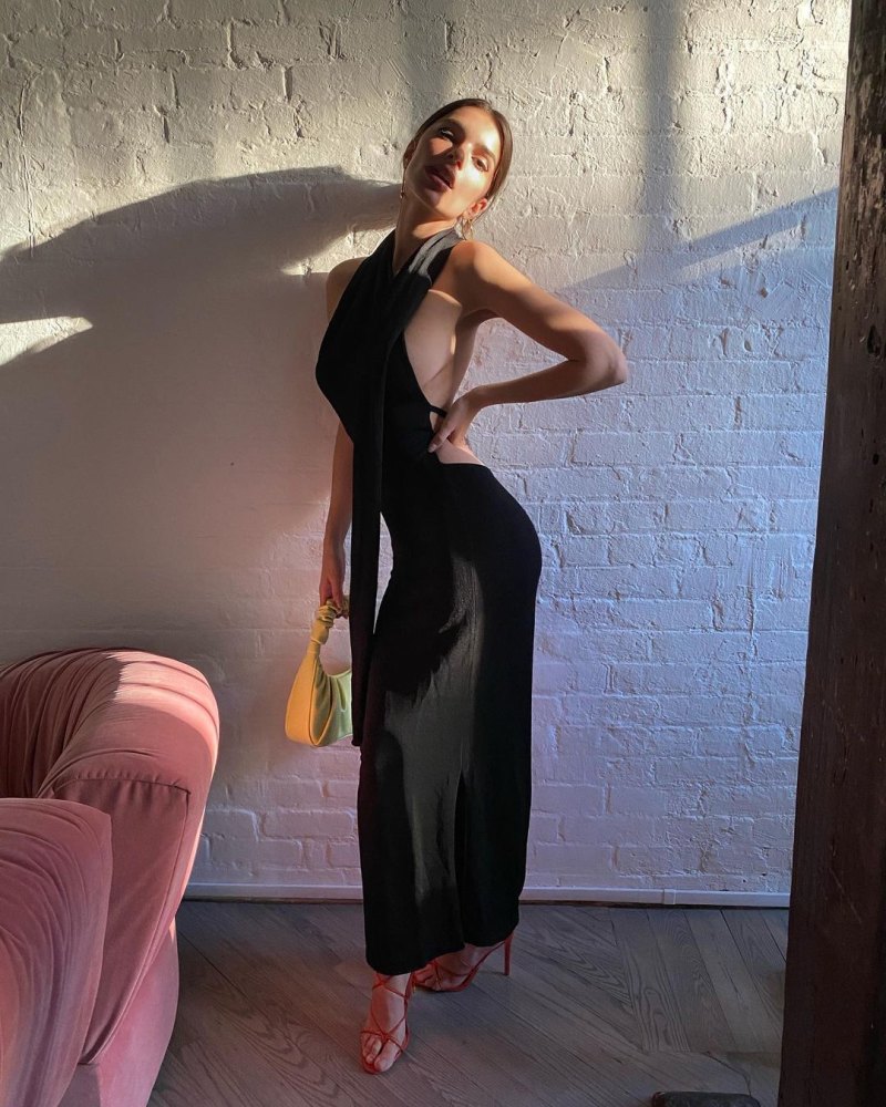 emily-ratajkowski-post-baby-body-black-evening-gown