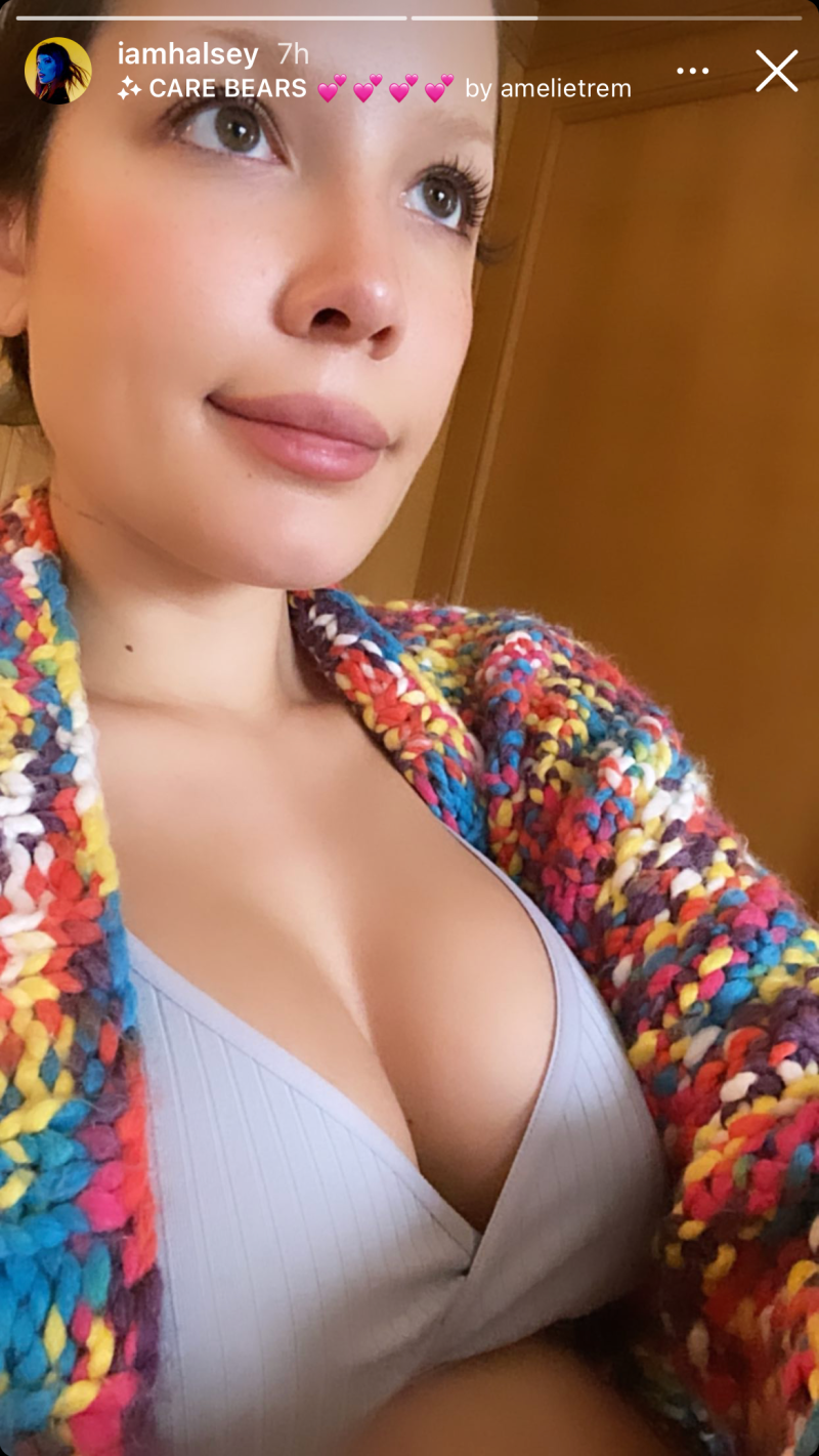 halsey-baby-bump-rainbow-sweater-april-2021