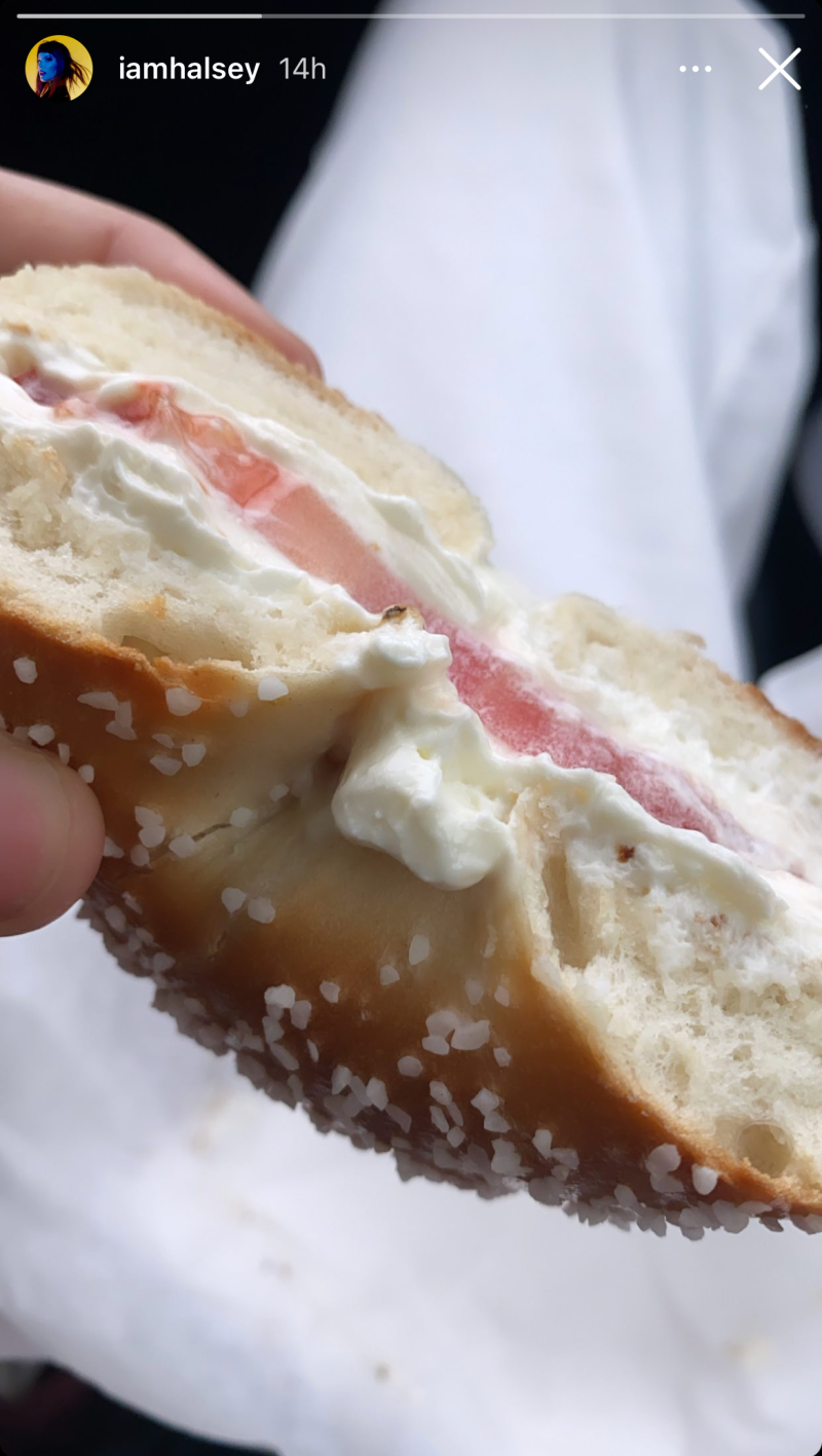 halsey-pregnancy-cravings-bagel