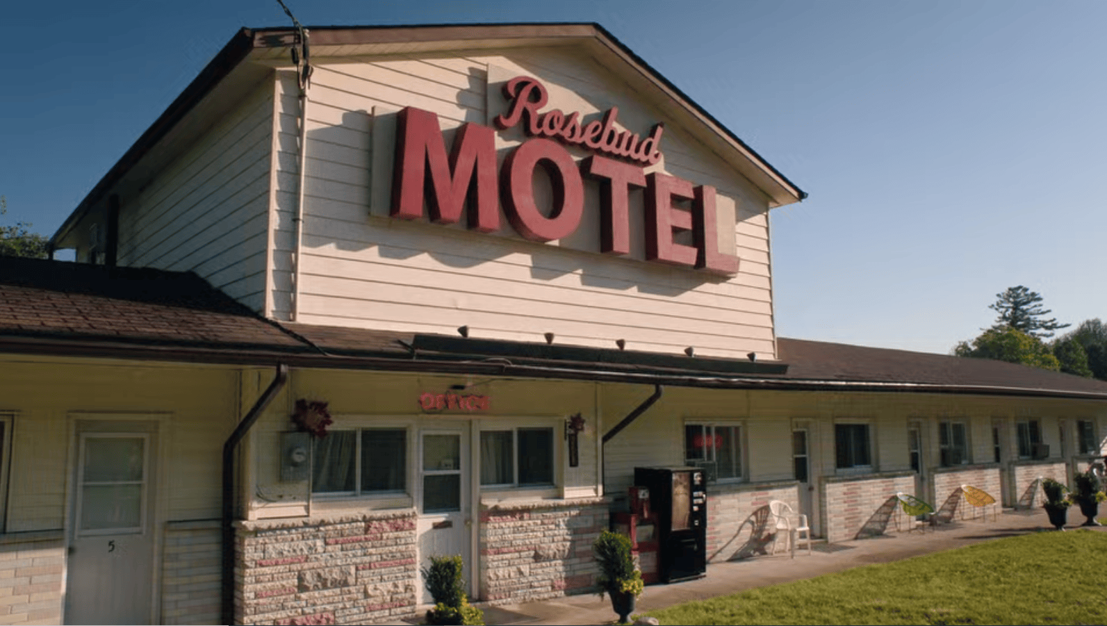 The 'Schitt's Creek' Motel Is For Sale Photos of the Real Rosebud