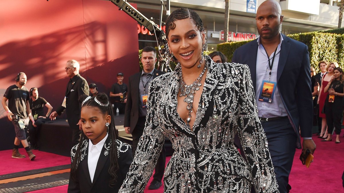 Beyonce and Daughter Blue Ivy Are Twinning in Rare Photo