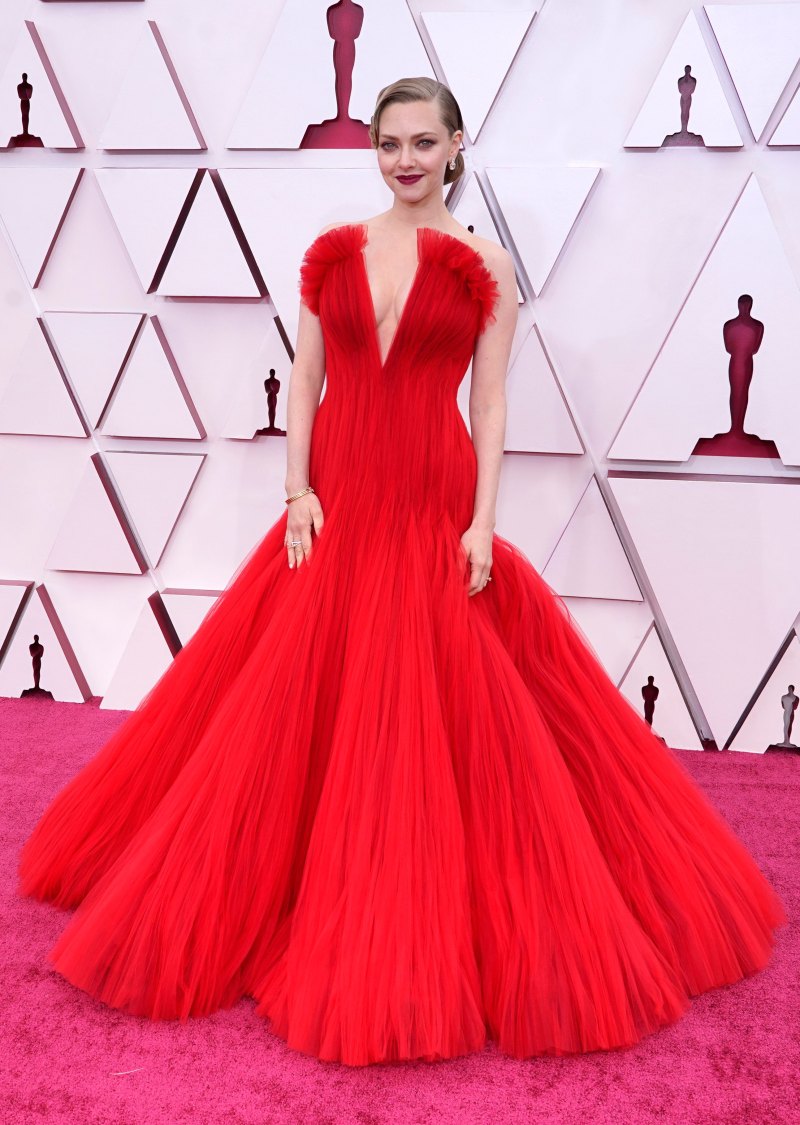 So Glamorous! See What Your Favorite Stars Wore to the 2021 Oscars