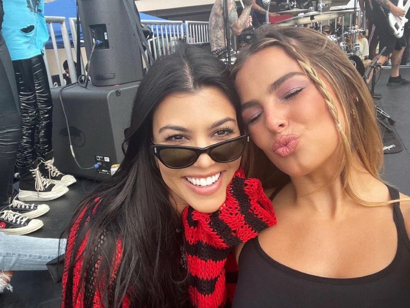 kourtney-kardashian-addison-rae-travis-barker-rooftop-concert