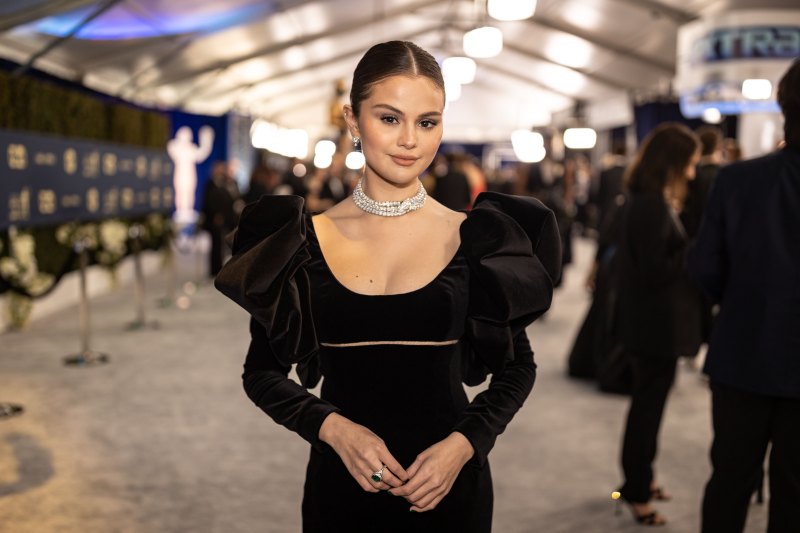 Selena Gomez Transformation Photos SaG Awards 2022