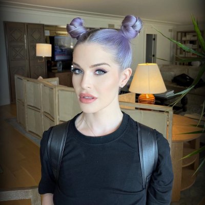 Kelly Osbourne Looks Slimmer Than Ever in Stunning New Photo: ‘Sun’s Out Buns Out’