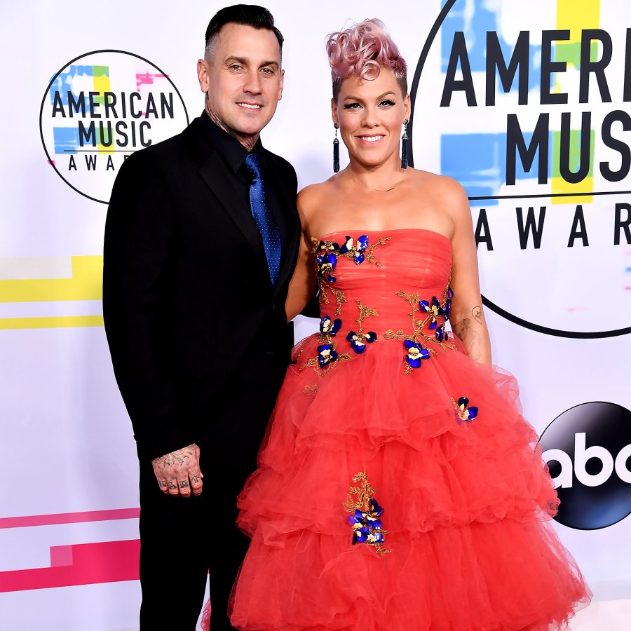 Pink Avoids Make-Up Sex With Carey Hart After Arguments picture