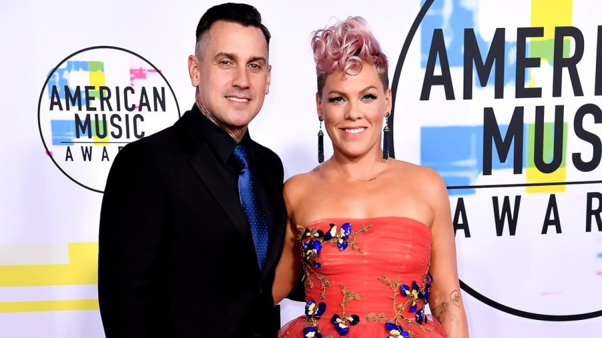 Pink Avoids Makeup Sex Carey Hart