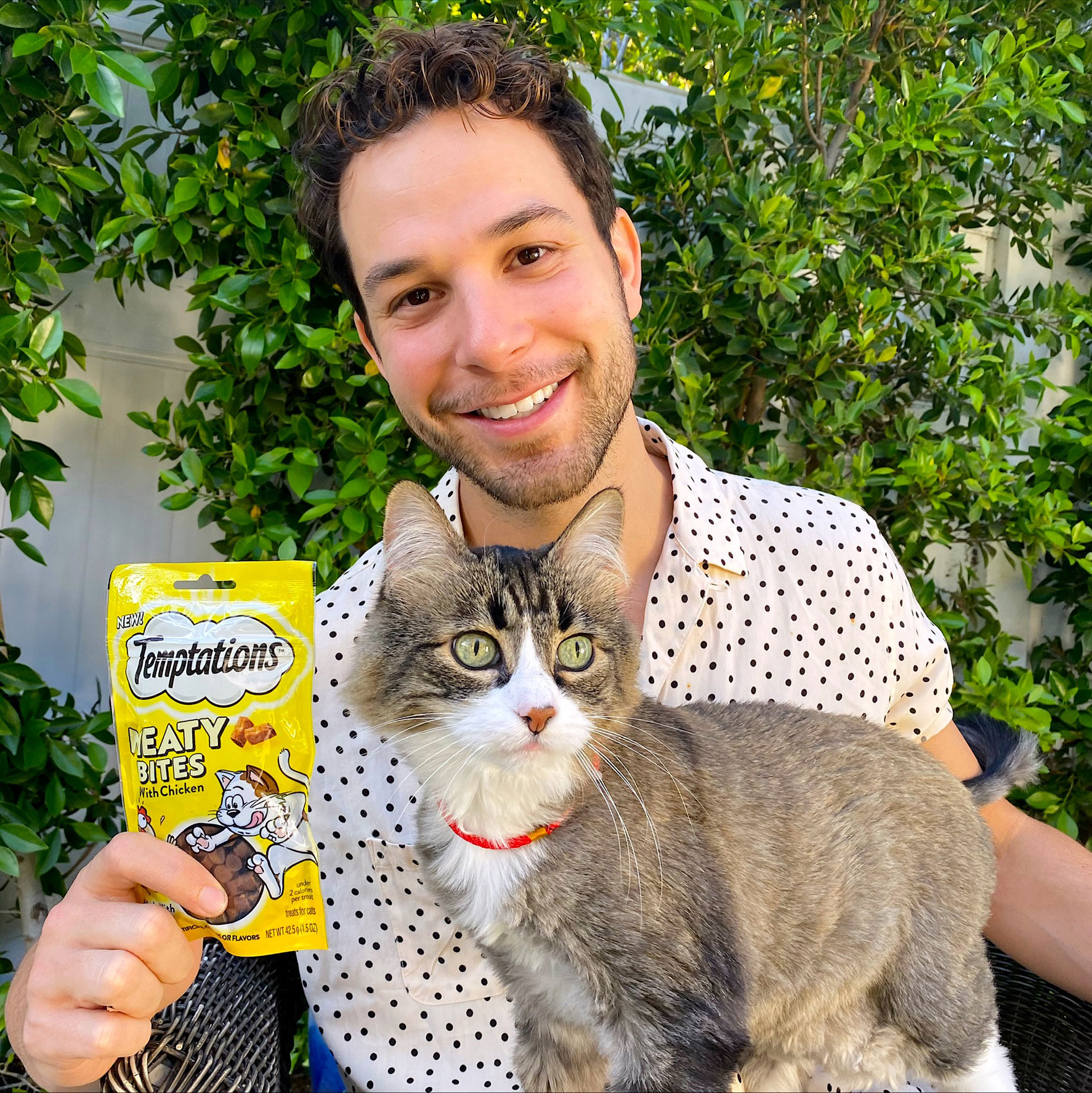 Skylar Astin Annabelle