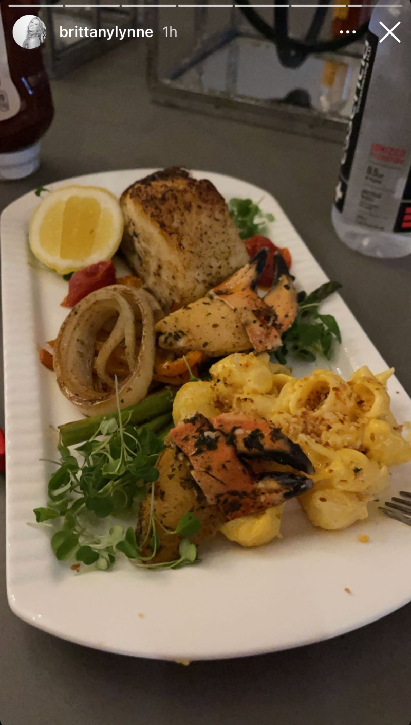 brittany-matthews-food-diet-fish